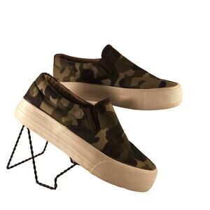 Restricted Women's Camo Camp Slip-on Shoes 8.5